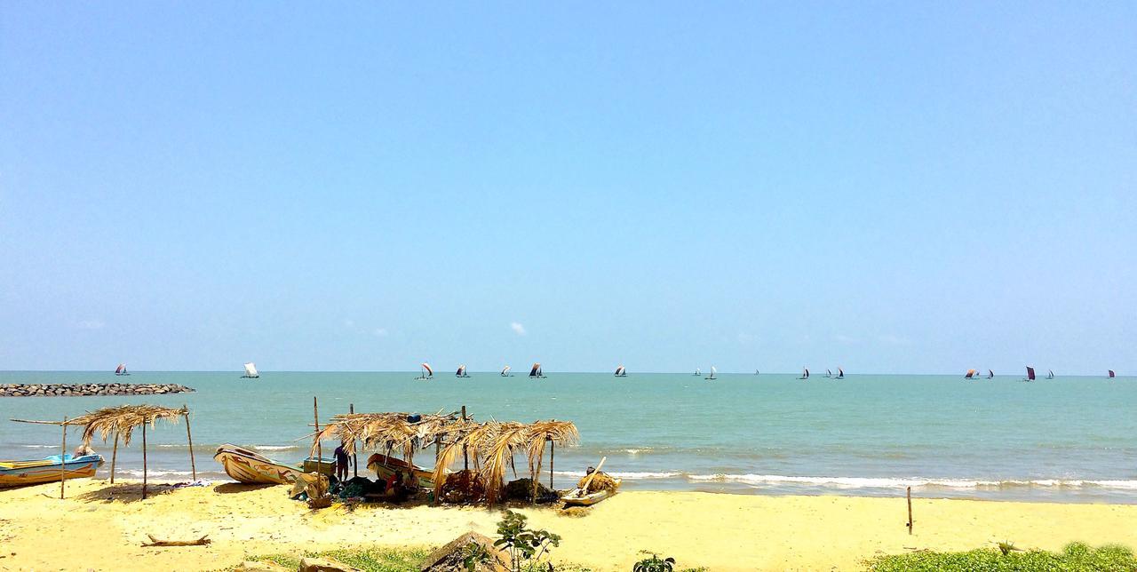 Explore Hostels Negombo Kochchikade Dış mekan fotoğraf