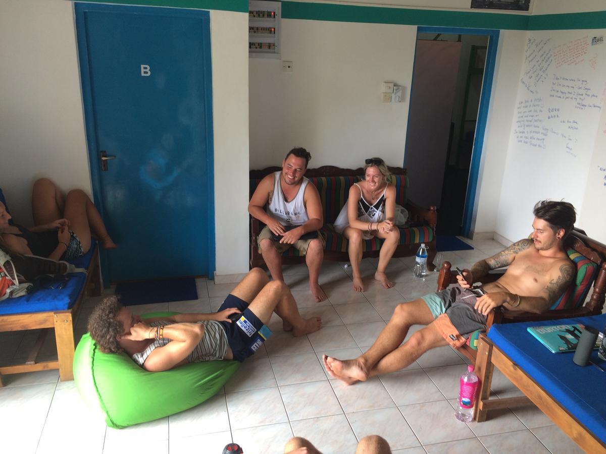 Explore Hostels Negombo Kochchikade Dış mekan fotoğraf