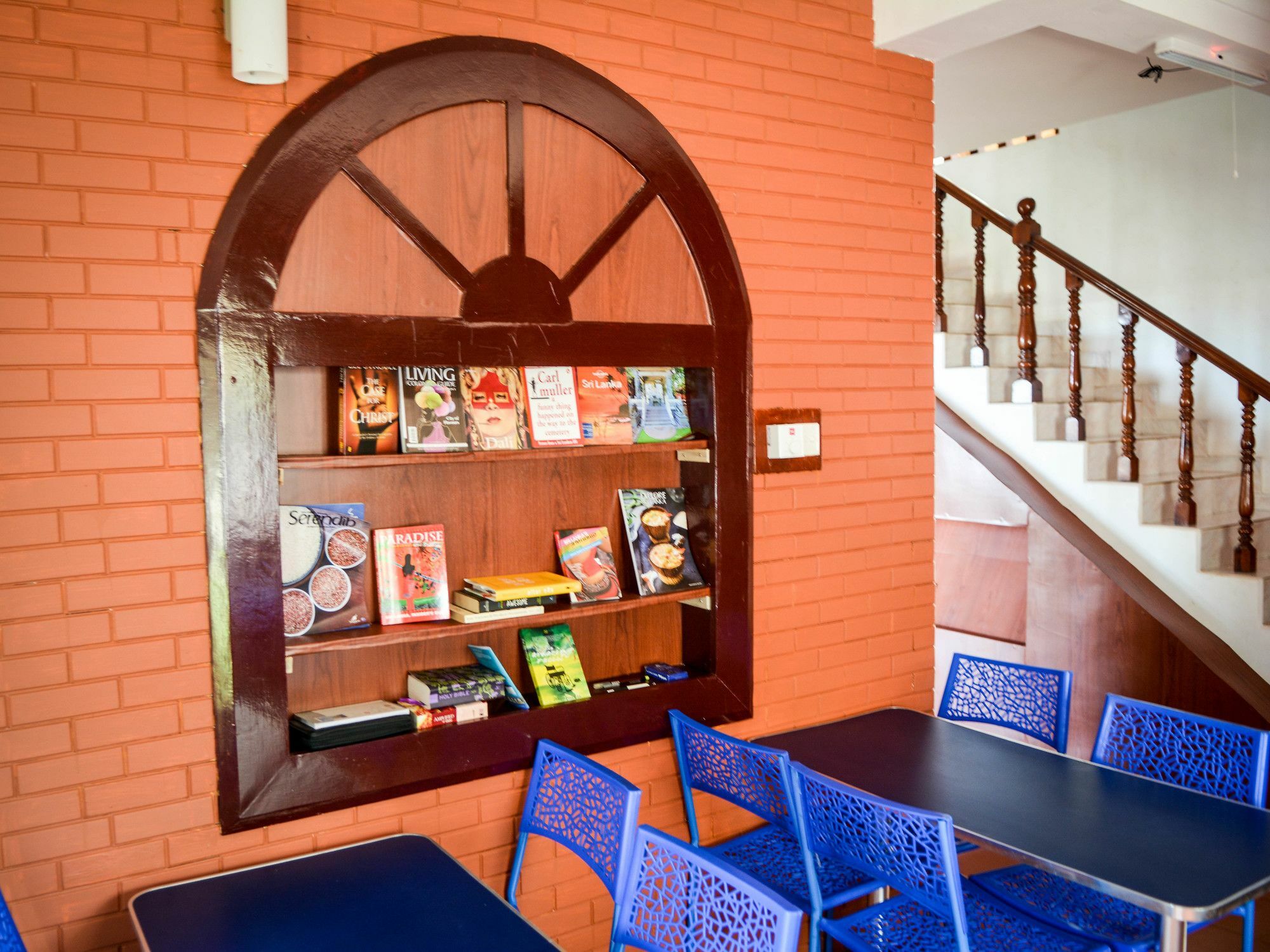 Explore Hostels Negombo Kochchikade Dış mekan fotoğraf